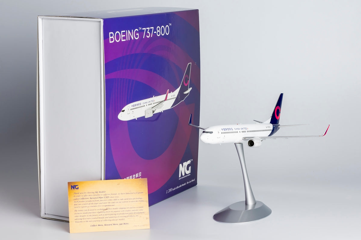 1/200 China United Airlines Boeing 737-800 B-7372 NG08009