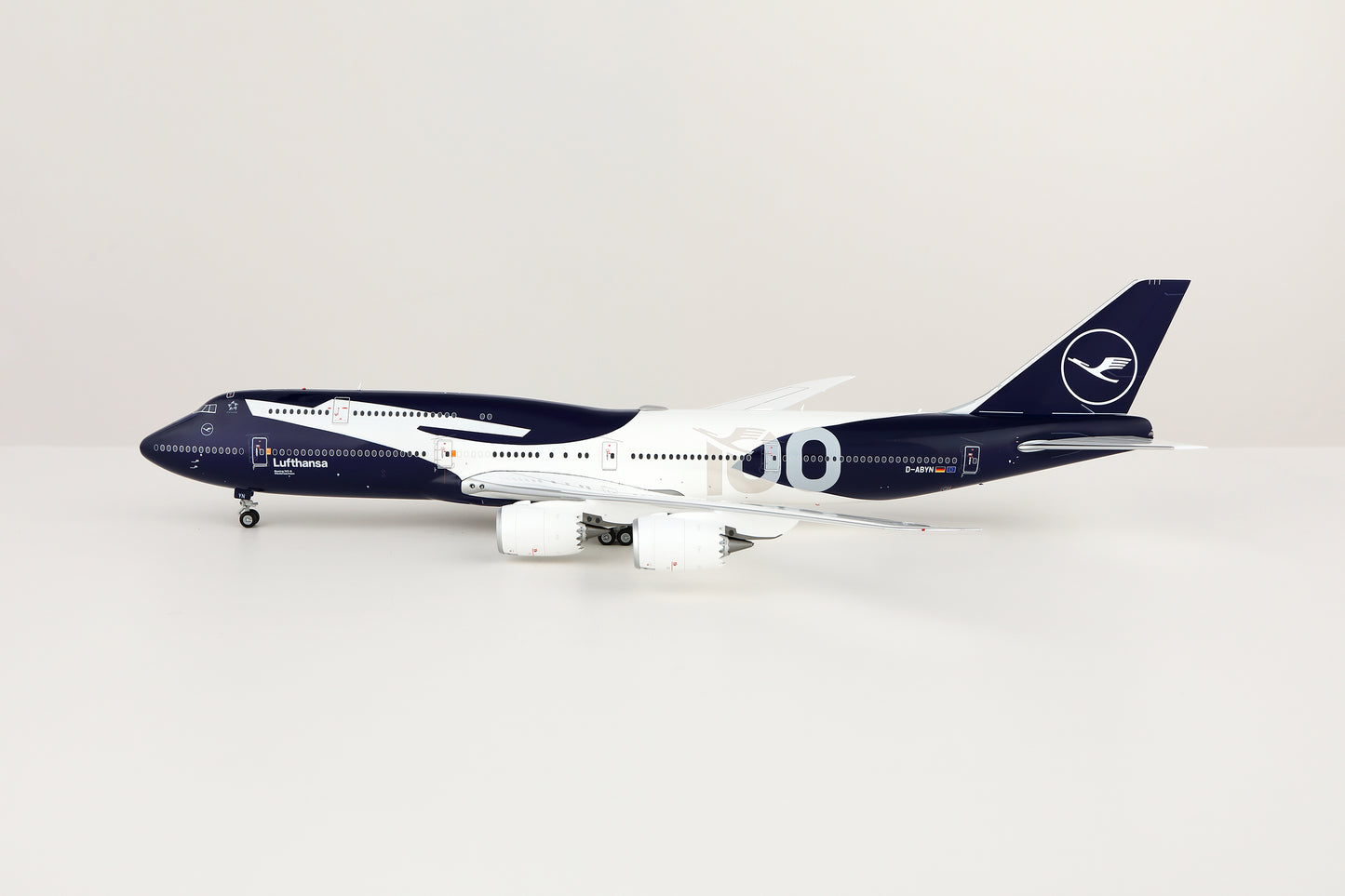 Lufthansa B747-8 D-ABYN