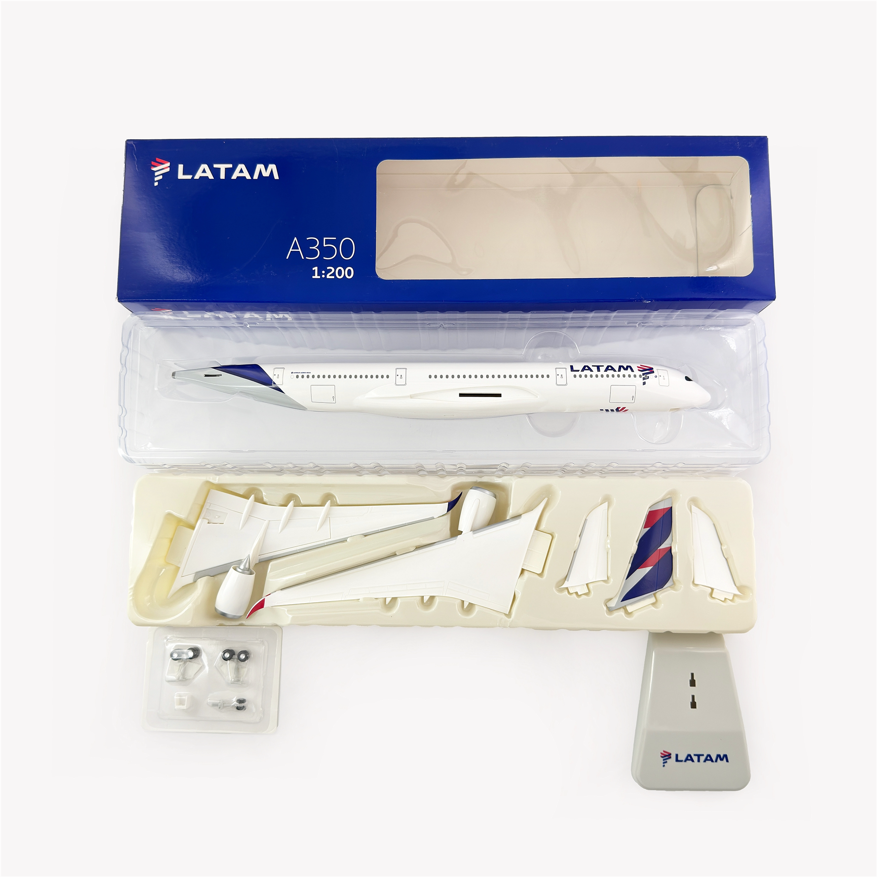 1/200 LAN Airlines A350-900 HG10741 - image 2