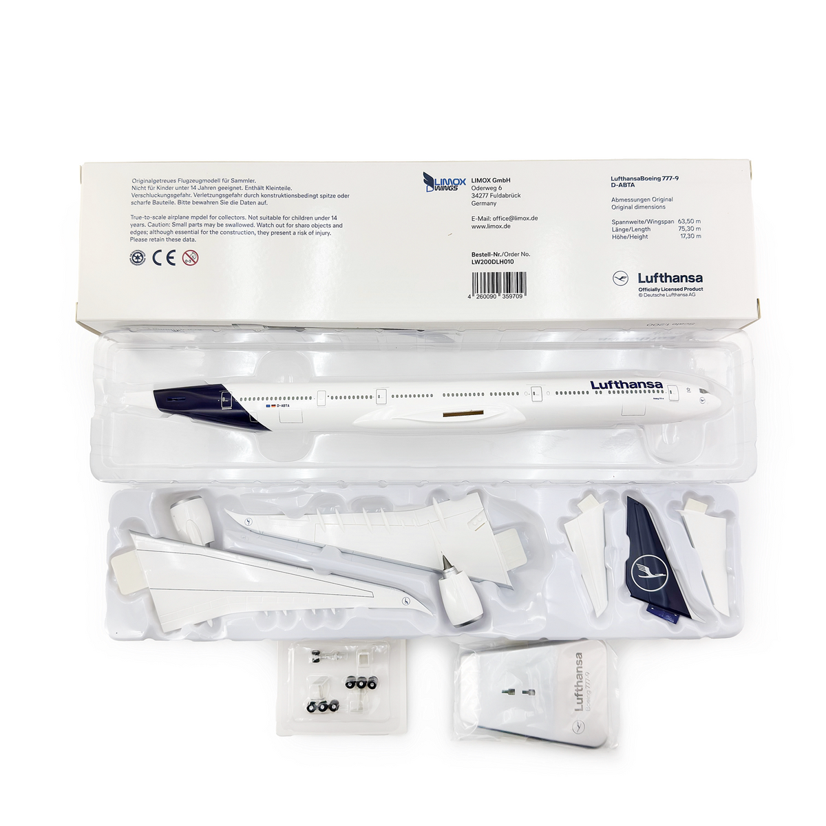 1/200 Lufthansa B777-9X D-ABTA DLH010 - image 3