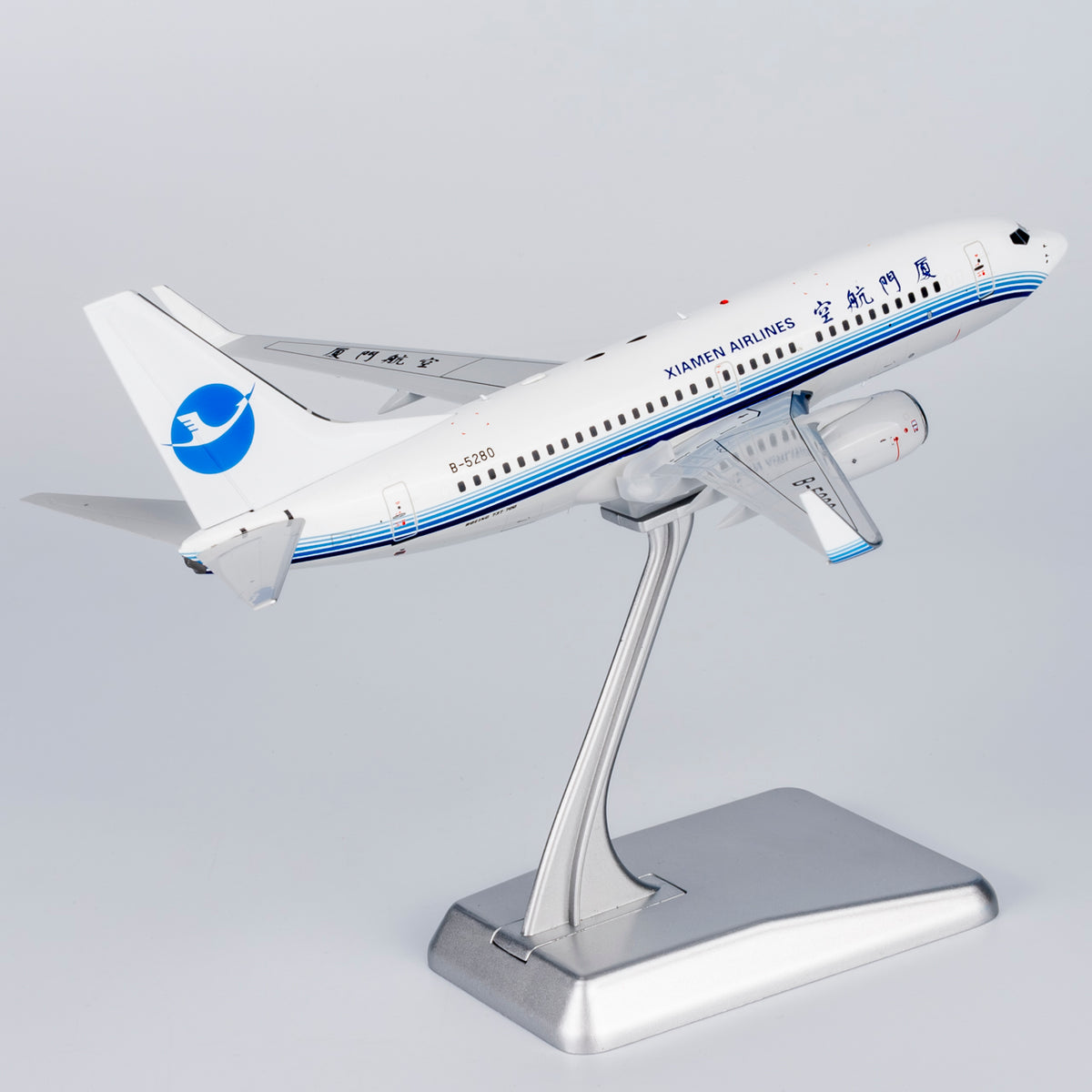 1/200 Xiamen Air Boeing 737-700 B-5280 NG64117