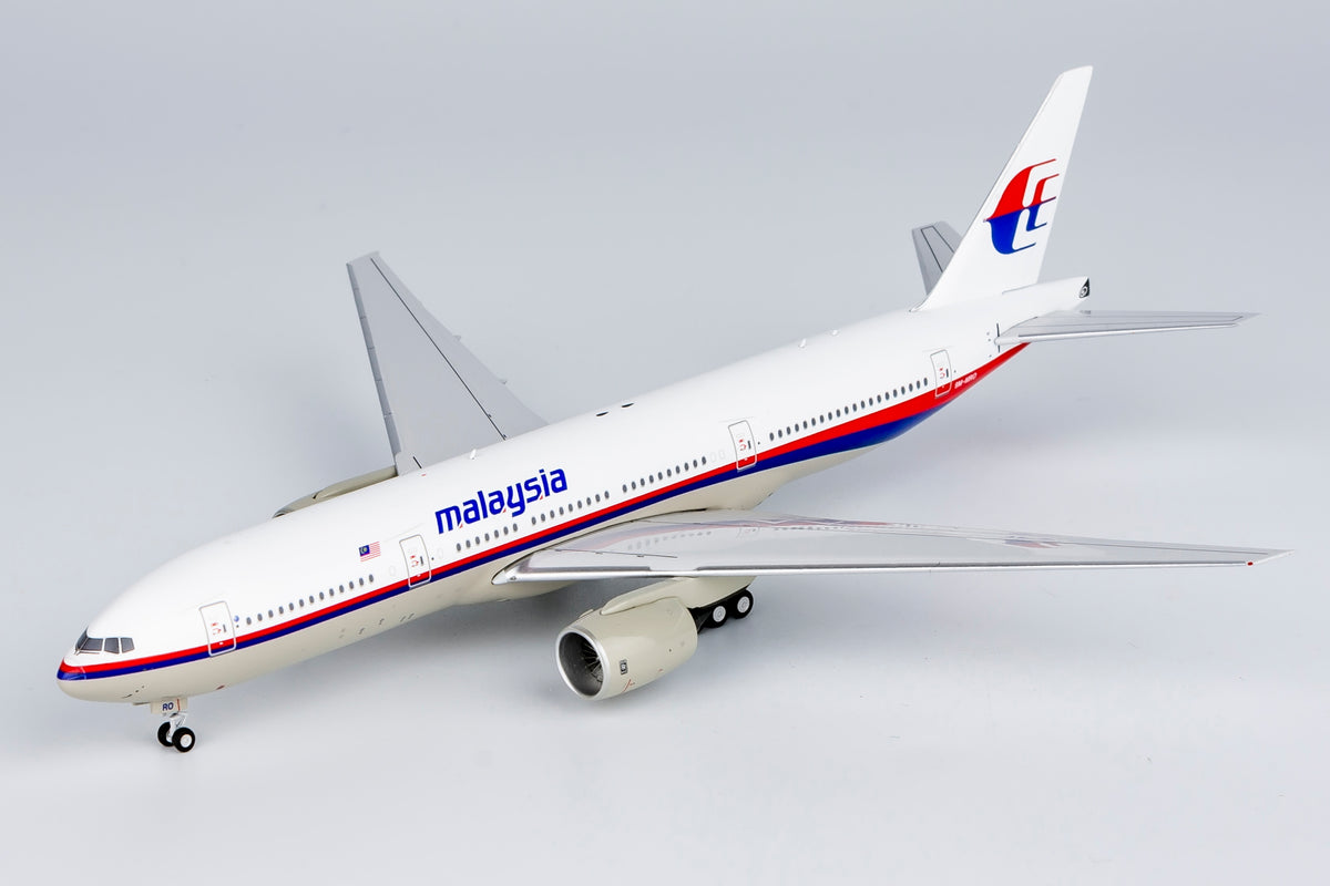 1/400 Malaysia Airlines B777-200ER 9M-MRO NG72057