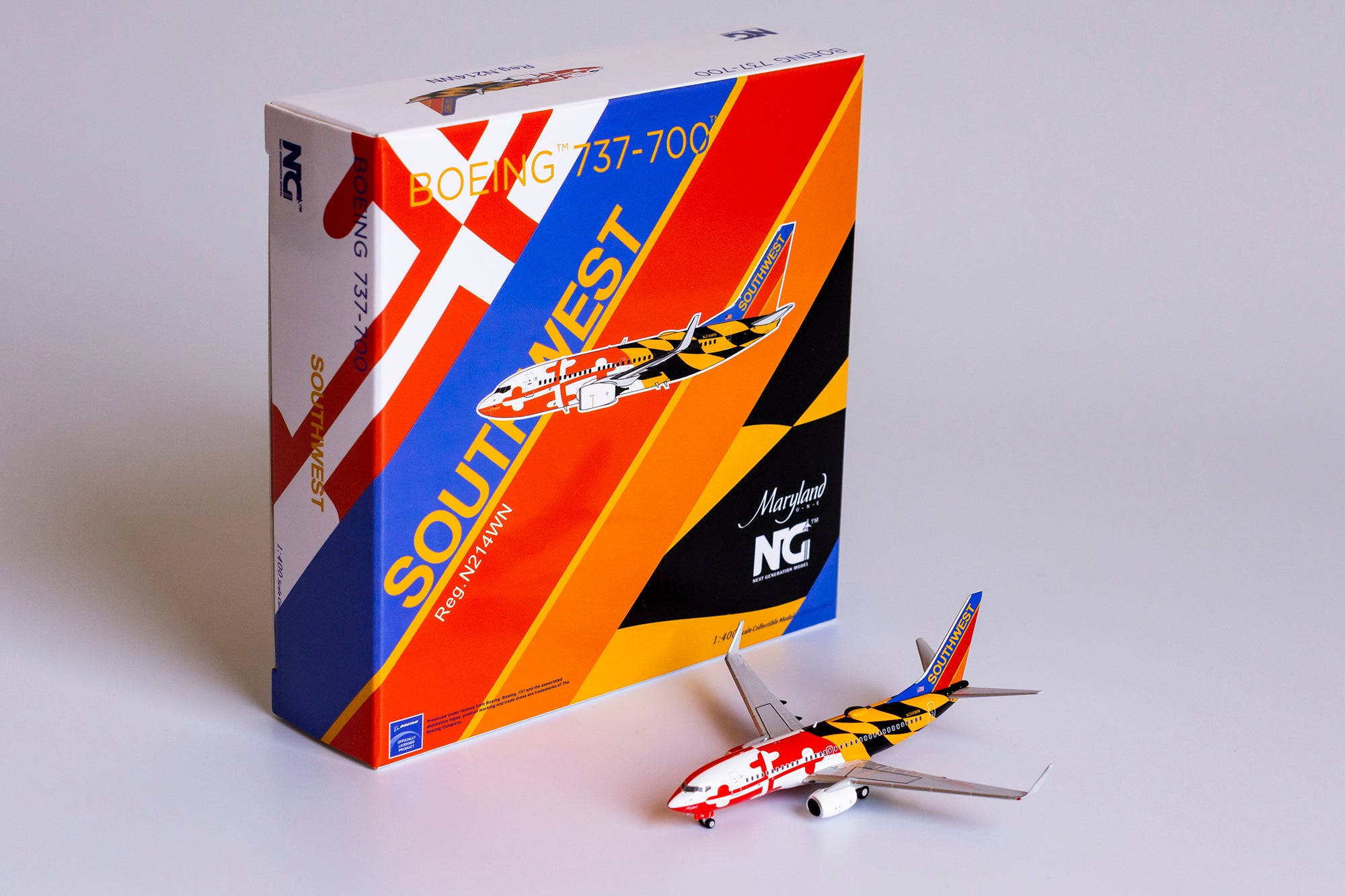 1/400 Southwest Airlines Boeing 737-700 N214WN "ÂíÀïÀ¼" NG77006 - cover
