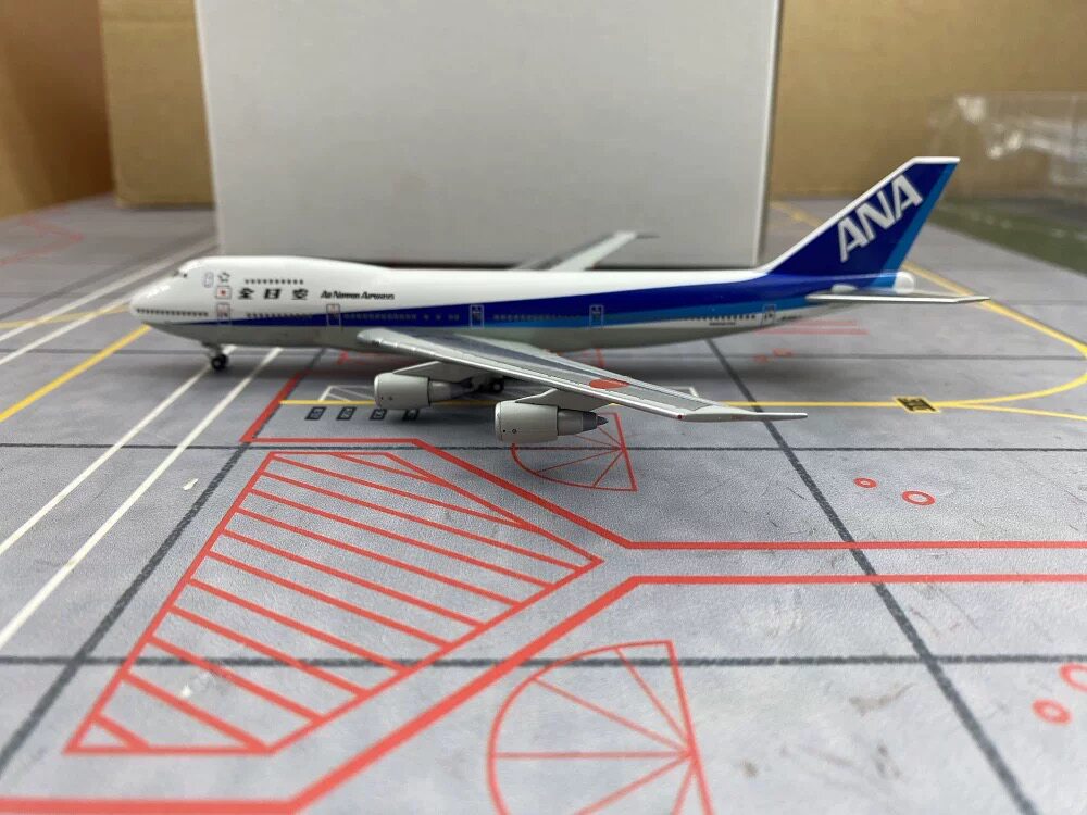 1/400 All Nippon Airways B747-100SR JA8157 - cover