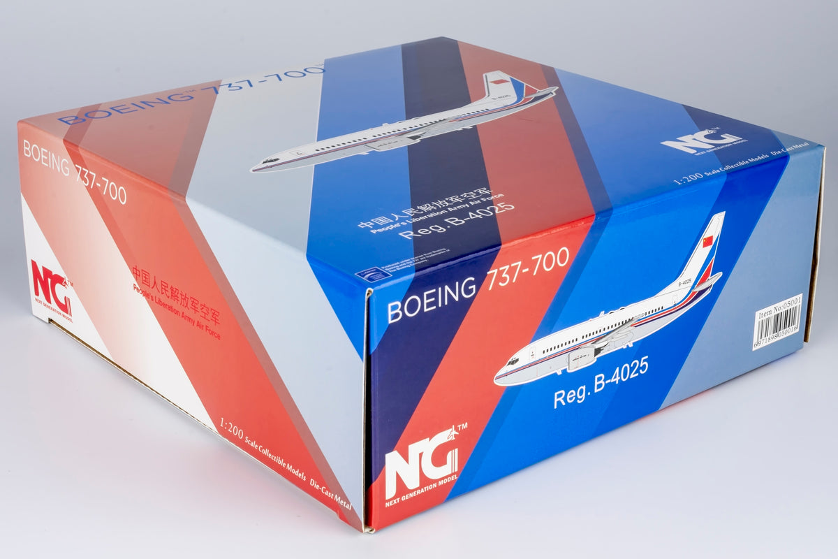 1/200 PLA Air Force Boeing 737-700 B-4025 NG05001