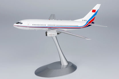 1/200 PLA Air Force Boeing 737-700 B-4025 NG05001
