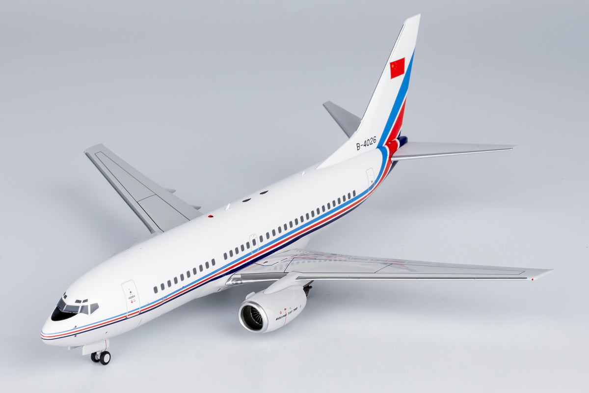1/200 PLA Air Force Boeing 737-700 B-4026 NG05003