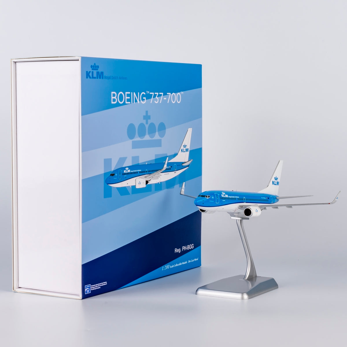 1/200 KLM Boeing 737-700 PH-BGG "Koningseider" NG05007 - cover