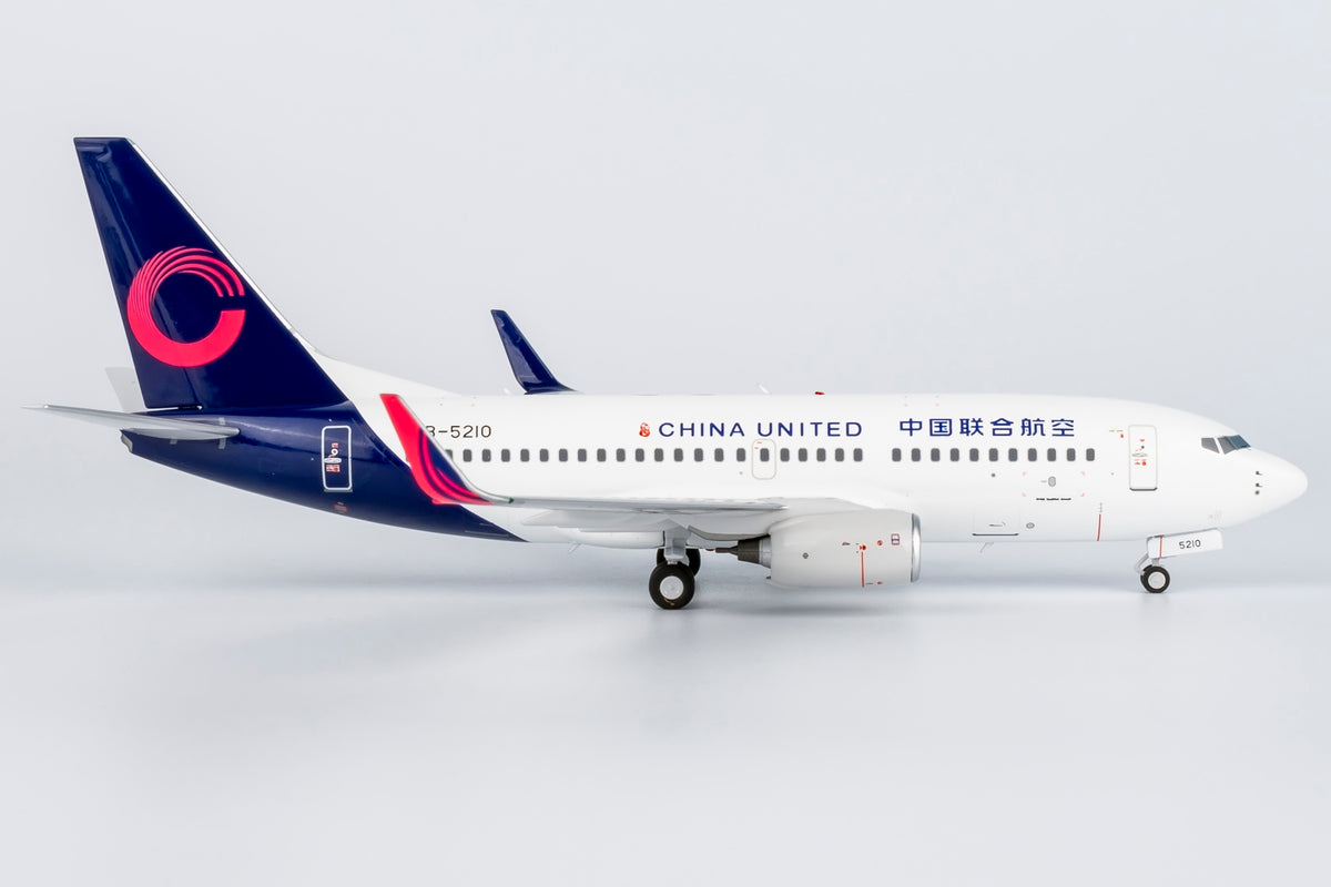 1/400 China United Airlines Boeing 737-700 B-5210 NG05010