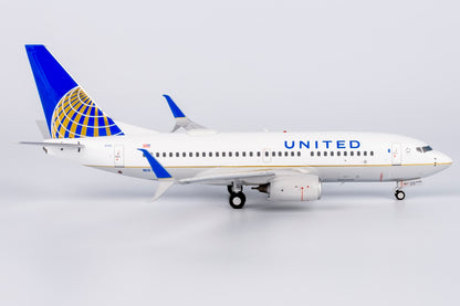 1/200 United Airlines Boeing 737-700 N16703 NG05011