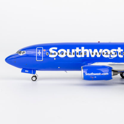 1/200 Southwest Airlines Boeing 737-700 N922WN NG05022