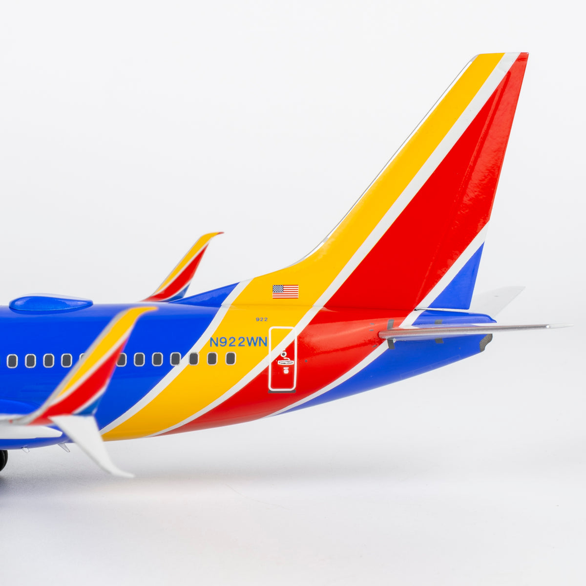 1/200 Southwest Airlines Boeing 737-700 N922WN NG05022