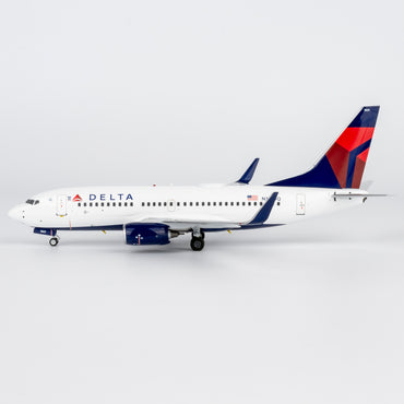 1/200 Delta Air Lines Boeing 737-700 N301DQ NG05028