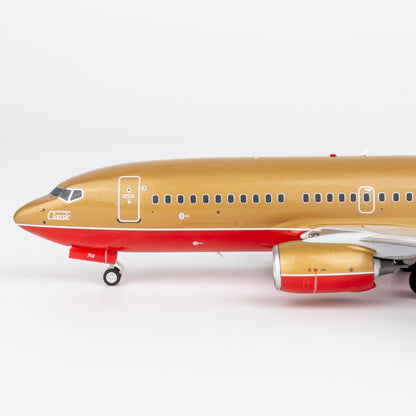 1/200 Southwest Airlines Boeing 737-700 N714CB "Desert Gold retro livery" NG05030