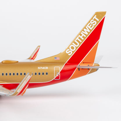 1/200 Southwest Airlines Boeing 737-700 N714CB "Desert Gold retro livery" NG05030
