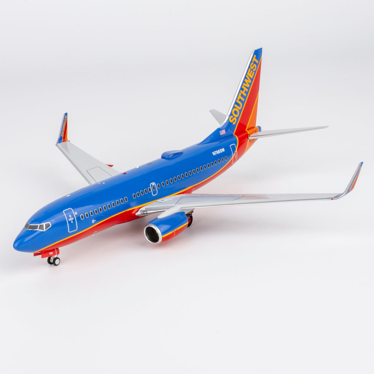 1/200 Southwest Airlines Boeing 737-700 N786SW "Canyon Blue livery" NG05032