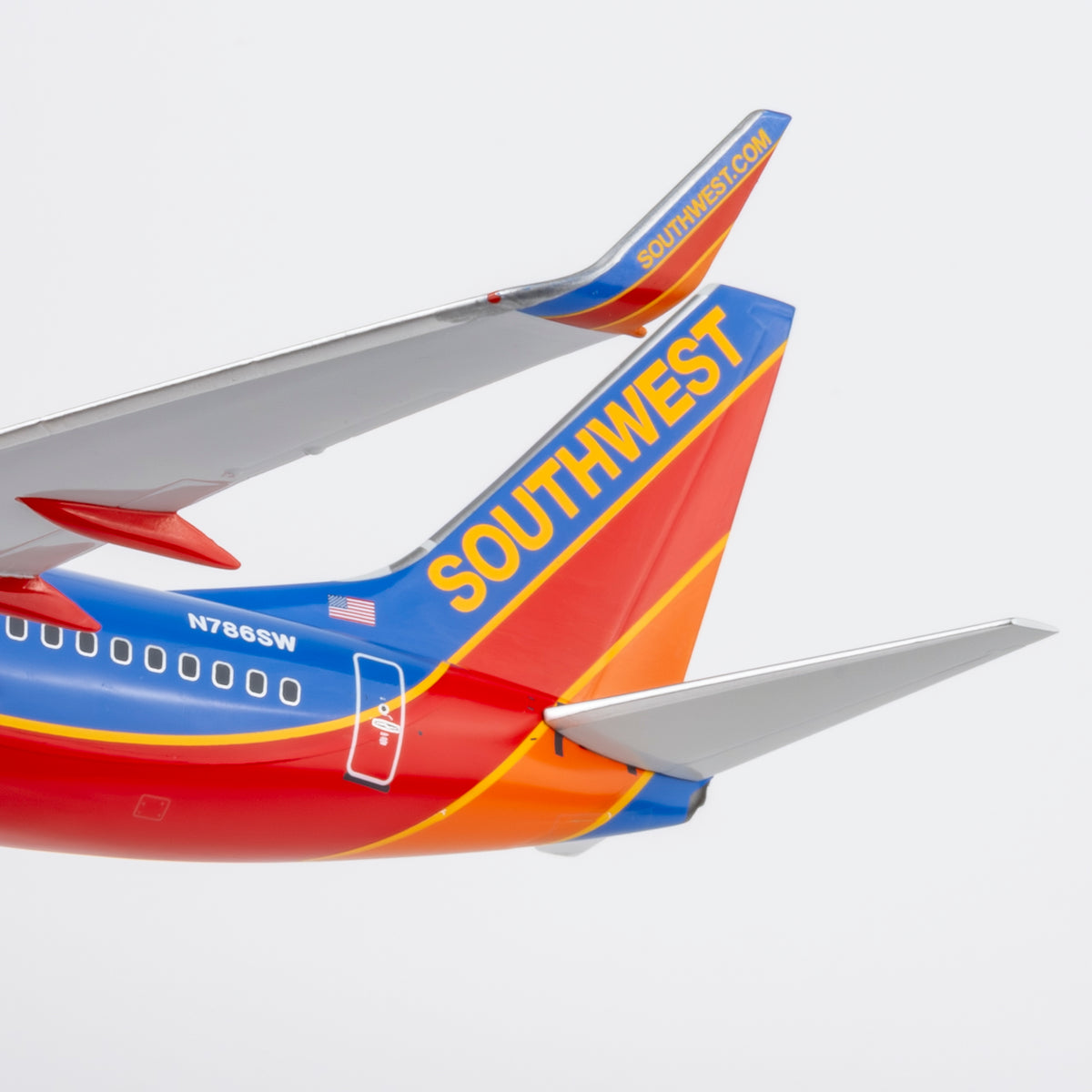 1/200 Southwest Airlines Boeing 737-700 N786SW "Canyon Blue livery" NG05032