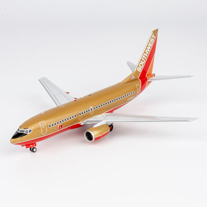 1/200 Southwest Airlines Boeing 737-700 N758SW "Mustard rocket livery" NG05033