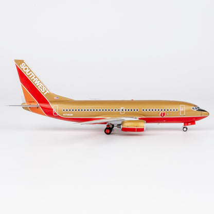 1/200 Southwest Airlines Boeing 737-700 N758SW "Mustard rocket livery" NG05033