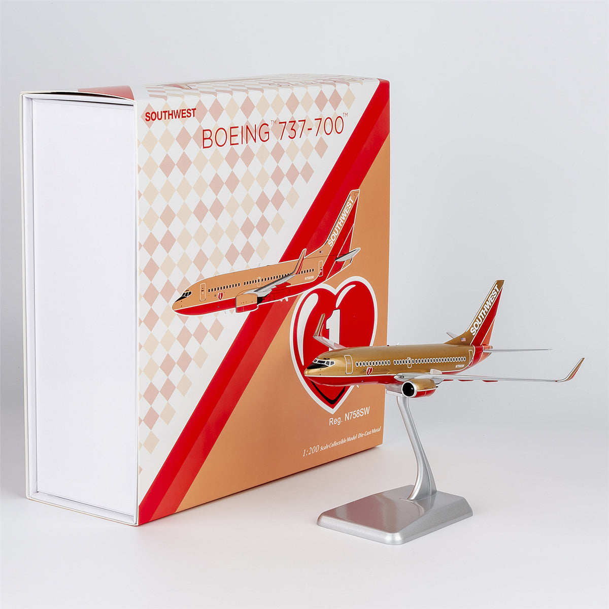 1/200 Southwest Airlines Boeing 737-700 N758SW "Mustard rocket livery" NG05034 - cover