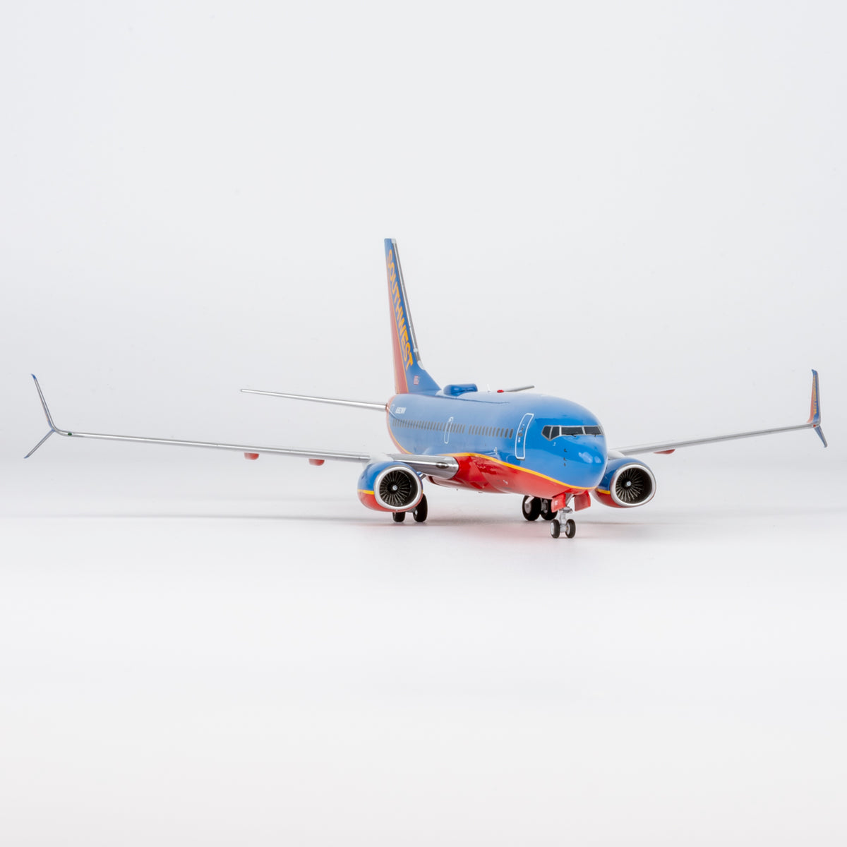 1/200 Southwest Airlines Boeing 737-700 N962WN "Canyon blue livery" NG05037