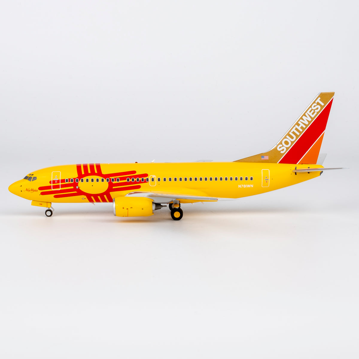 1/200 Southwest Airlines Boeing 737-700 N781WN "New Mexico One" NG05039