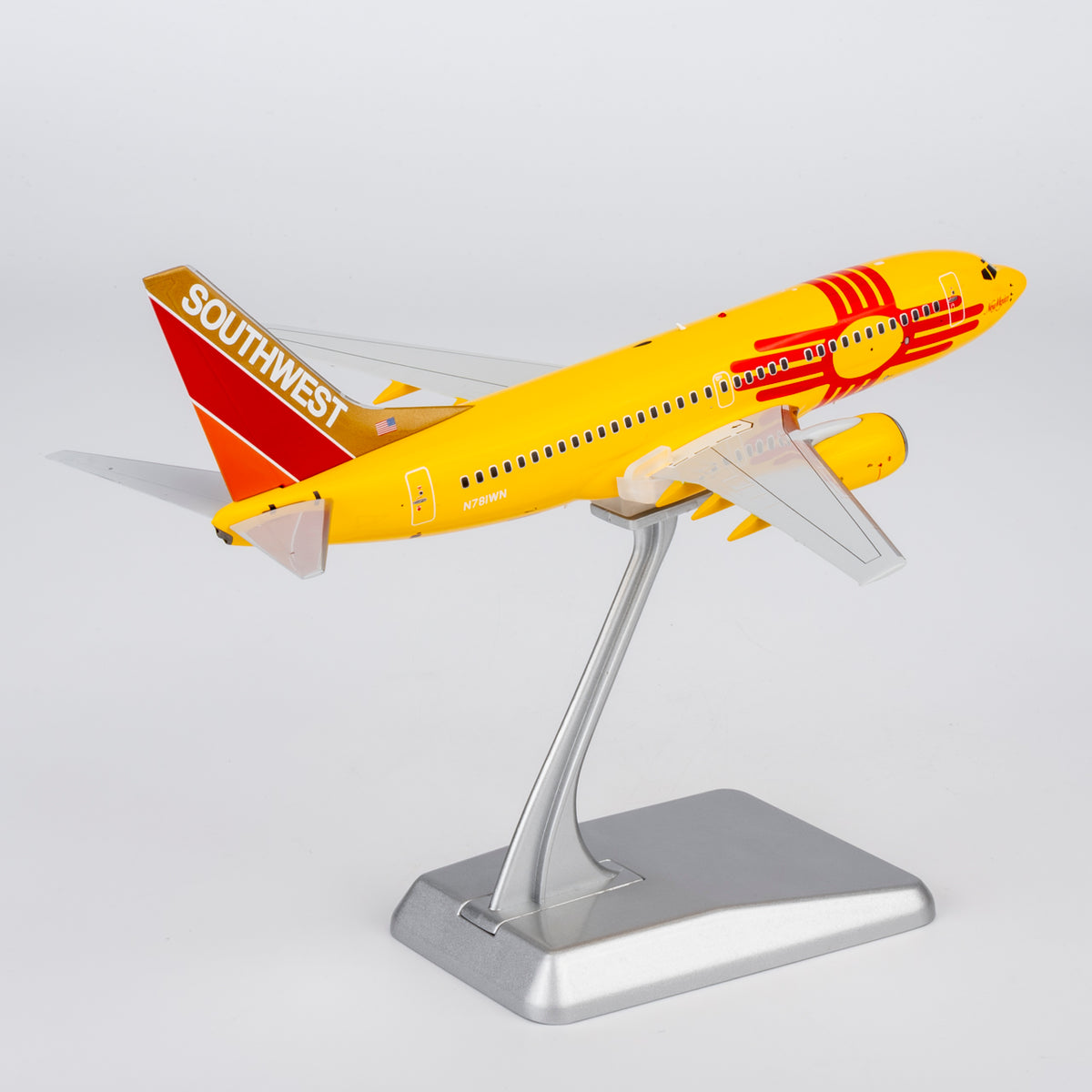1/200 Southwest Airlines Boeing 737-700 N781WN "New Mexico One" NG05039