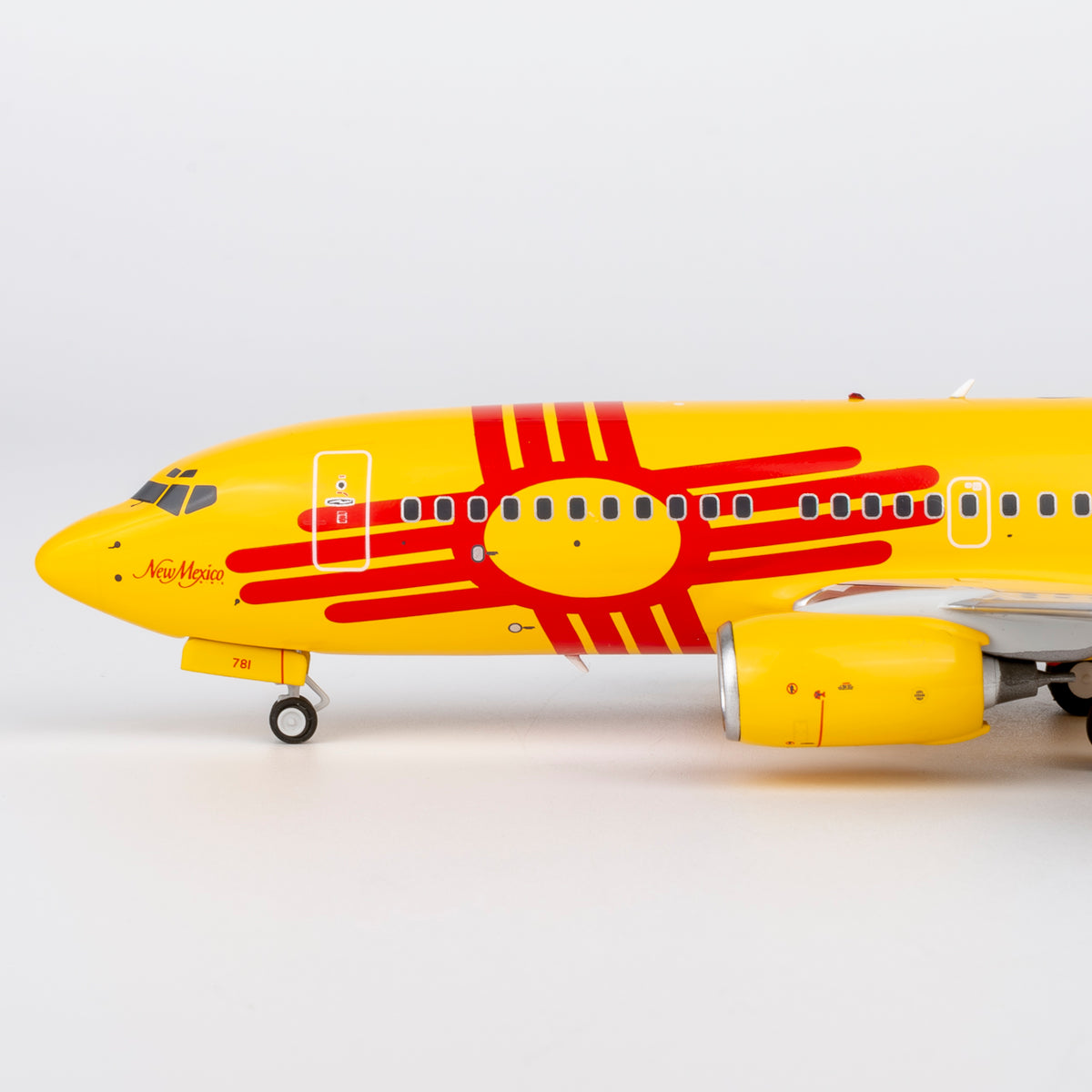 1/200 Southwest Airlines Boeing 737-700 N781WN "New Mexico One" NG05039