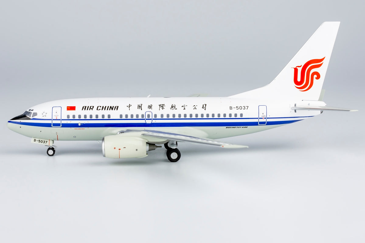1/200 Air China Boeing 737-600 B-5037 NG06003