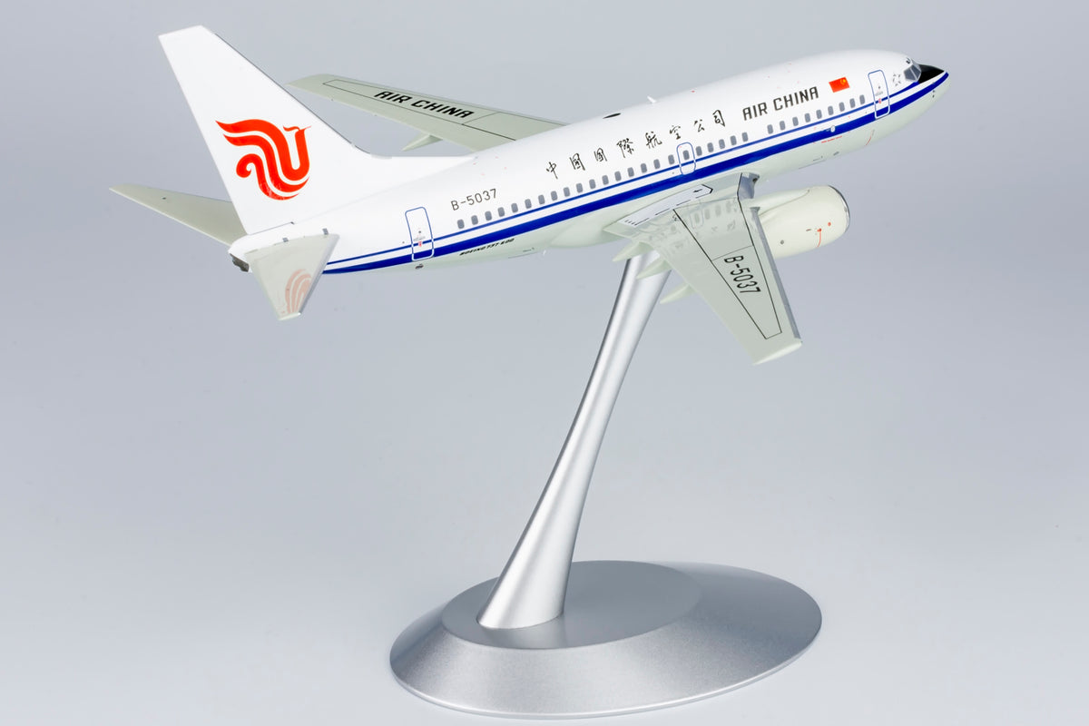 1/200 Air China Boeing 737-600 B-5037 NG06003