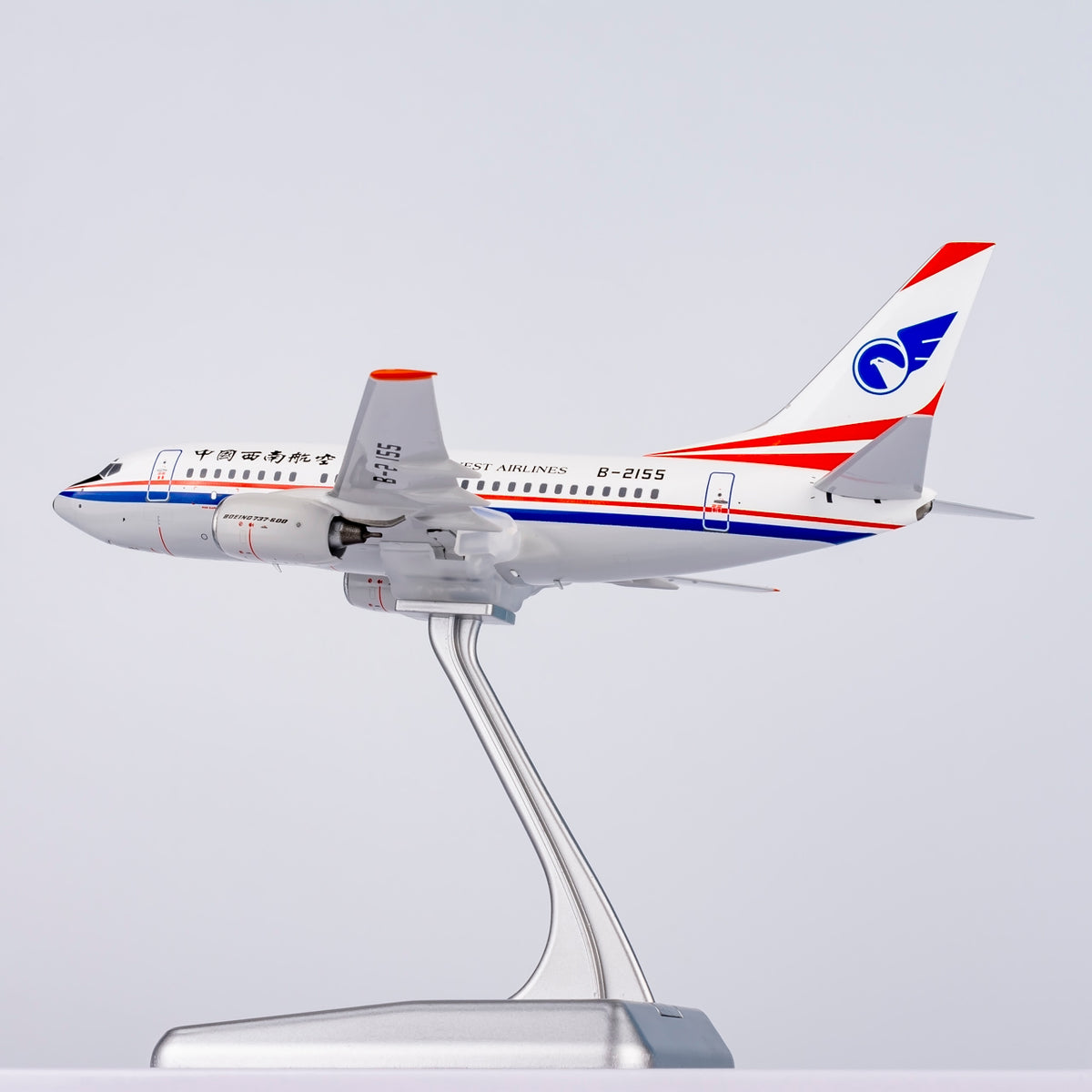 1/200 China Southwest Airlines Boeing 737-600 B-2155 NG06011