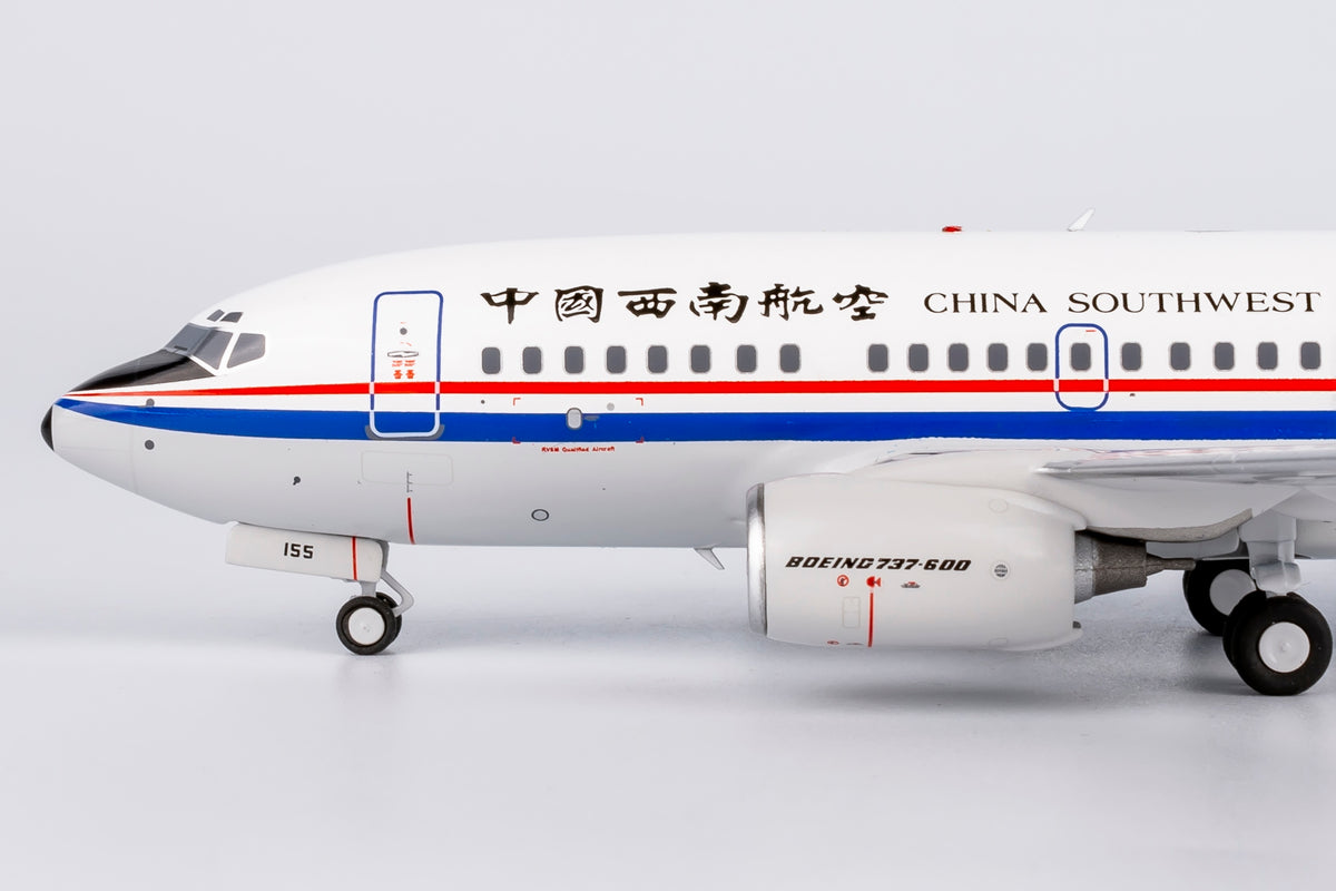 1/200 China Southwest Airlines Boeing 737-600 B-2155 NG06011