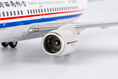 1/200 China Southwest Airlines Boeing 737-600 B-2155 NG06011