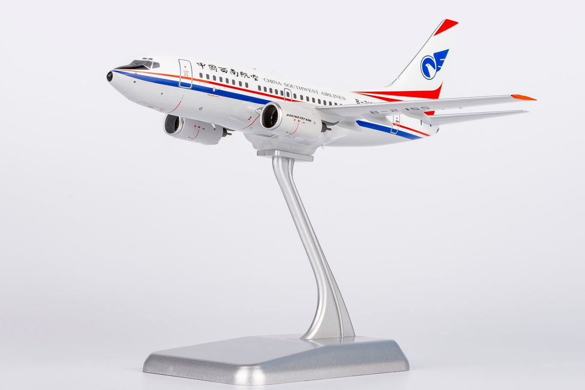 1/200 China Southwest Airlines Boeing 737-600 B-2155 NG06011