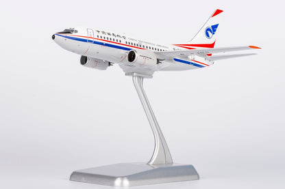 1/200 China Southwest Airlines Boeing 737-600 B-2155 NG06011