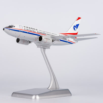 1/200 China Southwest Airlines Boeing 737-600 B-2156 NG06012