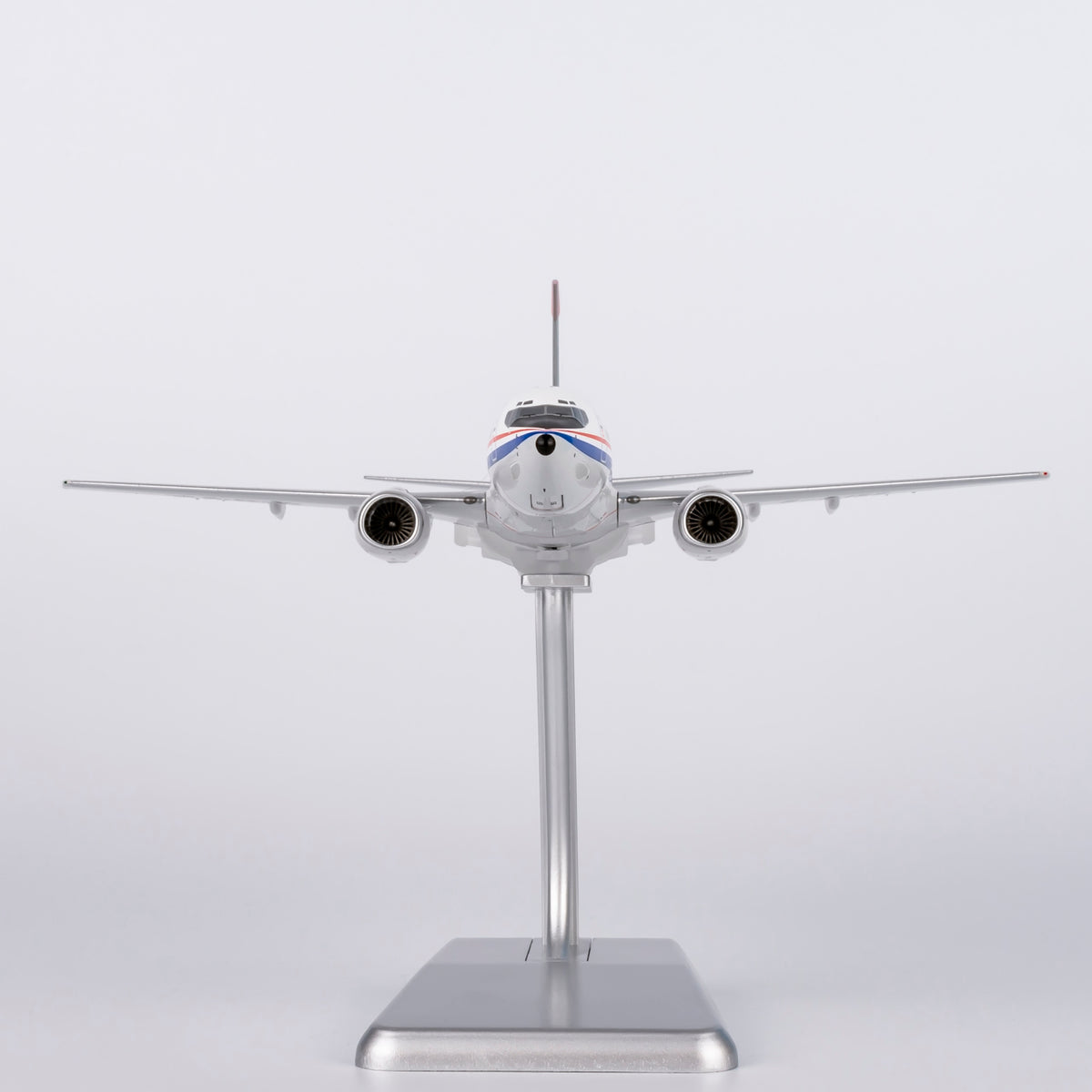1/200 China Southwest Airlines Boeing 737-600 B-2156 NG06012