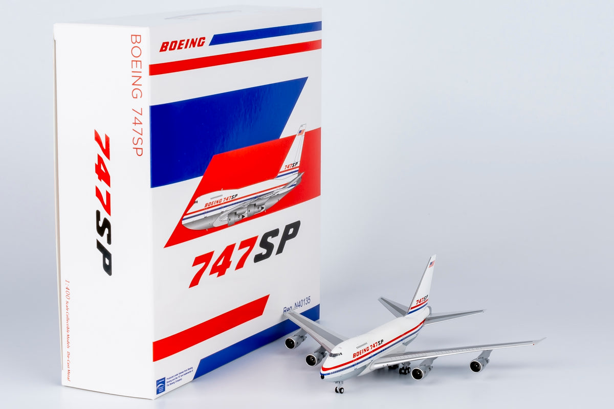 1/400 CAAC Boeing 747SP N40135 NG07039 - cover