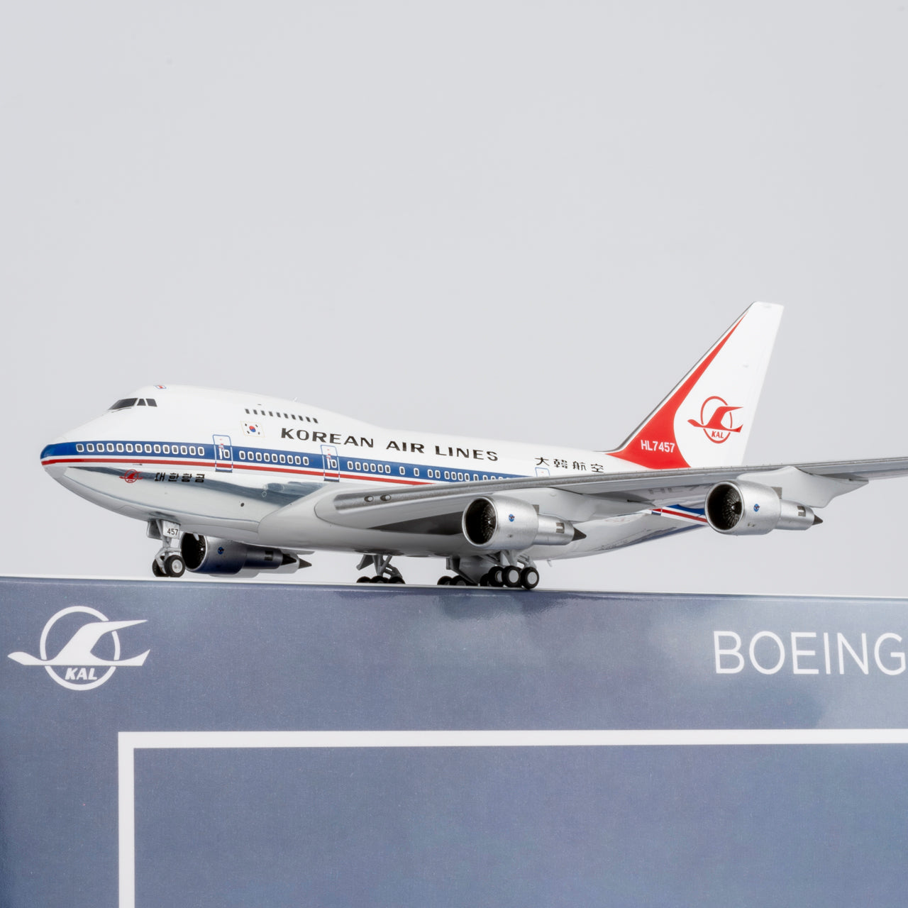 Korean Air Boeing 747SP HL7457