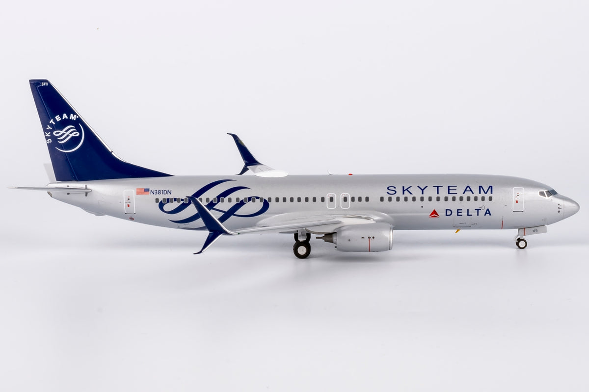 1/200 Delta Air Lines Boeing 737-800 N381DN NG08013
