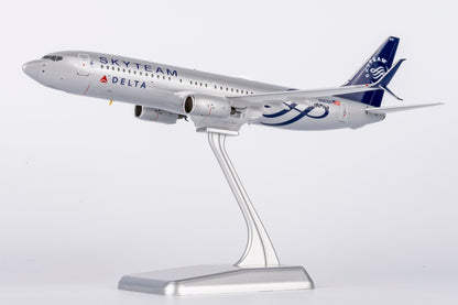 1/200 Delta Air Lines Boeing 737-800 N381DN NG08013