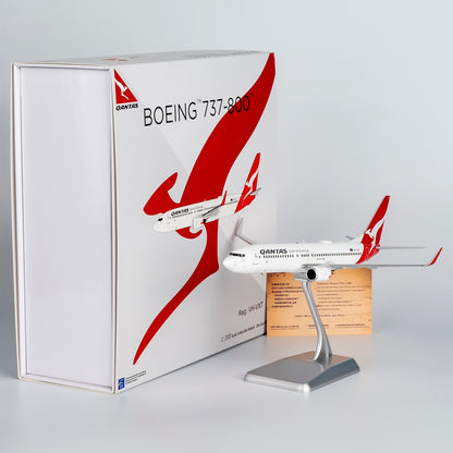 1/200 Qantas Boeing 737-800 VH-VXT NG08025