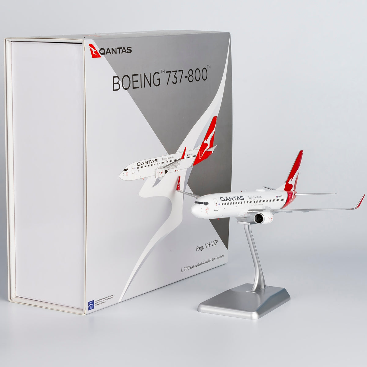 1/200 Qantas Boeing 737-800 VH-VZP NG08035 - cover