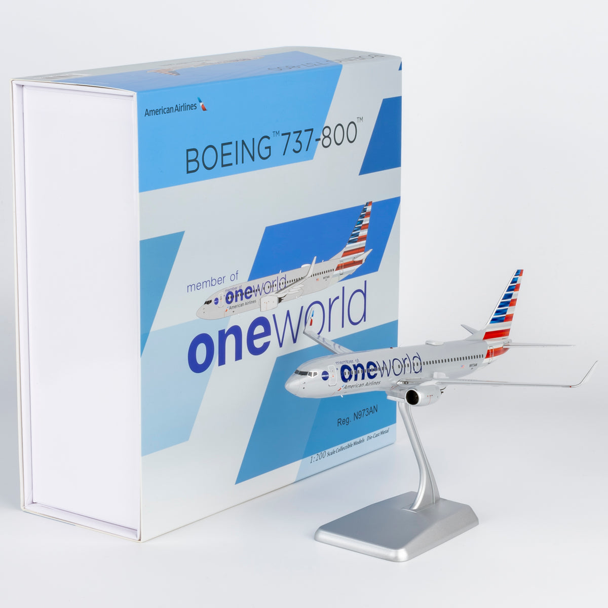 1/200 American Airlines Boeing 737-800 N973AN "oneworld" NG08050 - cover