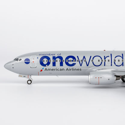 1/200 American Airlines Boeing 737-800 N973AN "oneworld" NG08050