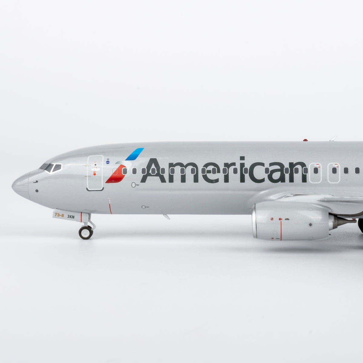 1/200 American Airlines Boeing 737-800 N927NN NG08051