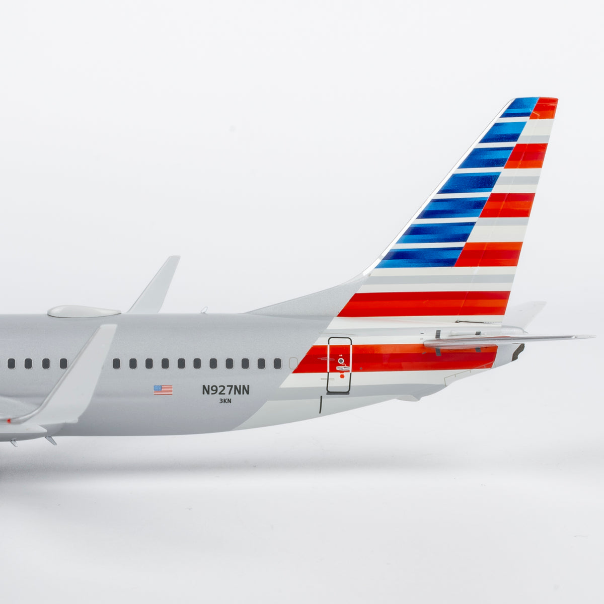 1/200 American Airlines Boeing 737-800 N927NN NG08051