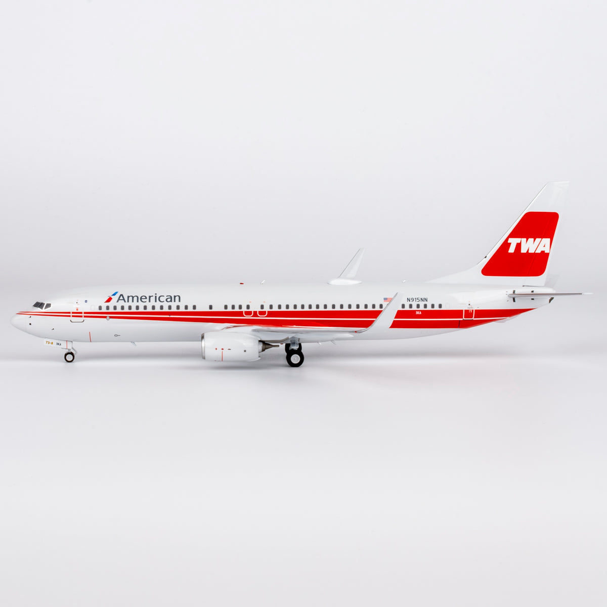 1/200 American Airlines Boeing 737-800 N915NN "/ TWA retro" NG08053