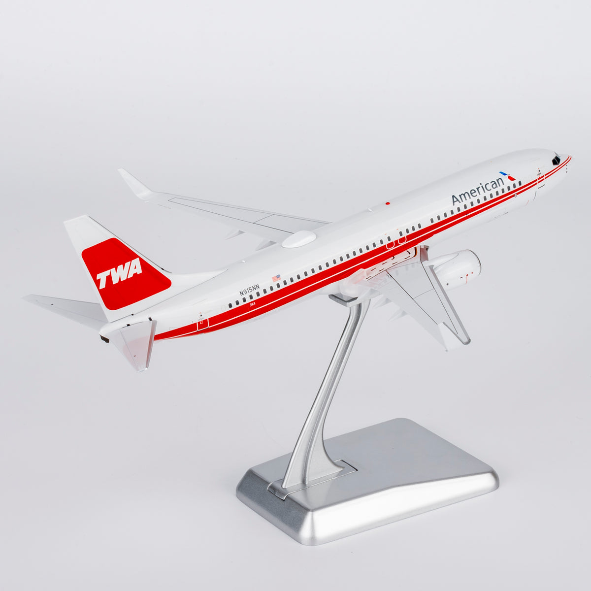 1/200 American Airlines Boeing 737-800 N915NN "/ TWA retro" NG08053