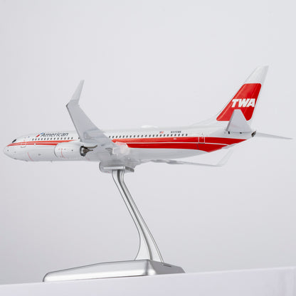 1/200 American Airlines Boeing 737-800 N915NN "/ TWA retro" NG08053 - cover